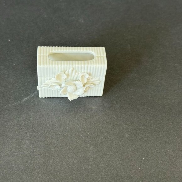 Vintage MCM White Ceramic Capodimonte Style Floral DoubleTrinket Dish Match Cup - Picture 7 of 9